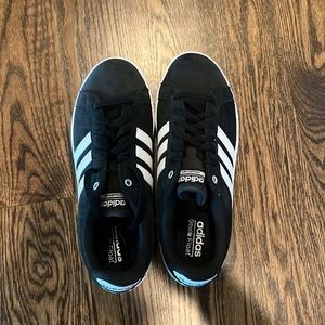 Adidas Black and White Cloudfoam Shoe, Size 9.5